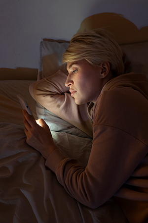 Blue Light and Chronic Fatigue Syndrome: Does Screen Time Make Symptoms ...